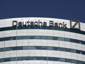 Deutsche Bank abolit 18 000 emplois
