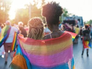 La communauté LGBTQ+ cherche du soutien