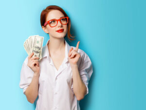 Finances : les femmes célibataires se sentent mieux informées